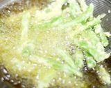 Foto langkah ke 3 dari resep Buncis Cabai Garam kilat khas Chinese Resto .