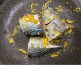 Foto langkah ke 3 dari resep Ikan Goreng Cakalang ala AyuJefrie.