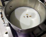 A picture of step 2 of Leftover bread kheer /firni.