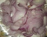 A picture of step 1 of Hari mirch qeema.