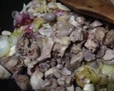 Foto langkah ke 2 dari resep Tumis buncis hati ayam.