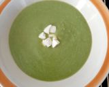 Foto del paso 2 de la receta: Crema de calabacita y brócoli sin lácteos