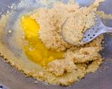 A picture of step 3 of Moong Daal Halwa.