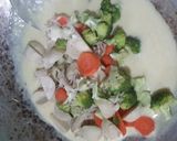 Foto langkah ke 2 dari resep Capcay sayur saos susu keju.