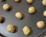 Foto del paso 2 de la receta: Galletitas Saludables c Harina de Almendras, Avena, Manteca de Maní y Chips