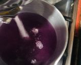 A picture of step 4 of Blueberry and raspberry Jelly.