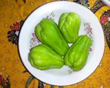Foto langkah ke 1 dari resep Tumis Ikan Asin Gabus.