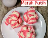 Foto langkah ke 4 dari resep Bolu Kukus Merah Putih.