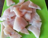 Foto del paso 1 de la receta: Ensalada de pollo marinado