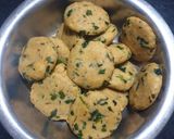 A picture of step 9 of Moraiya Farali Vada.