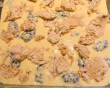 A picture of step 6 of Quick Blackberry Cobbler.
