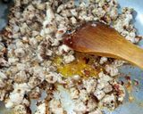 A picture of step 6 of Chicken Onion Spaghetti.