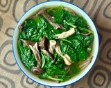 Hình bước làm 3 của món 🌱 Canh Rau Dền Nấu Nấm Lộc Nhung Khô