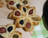 Foto del passaggio 11 della ricetta ANTIPASTI FIORI DI SFOGLIA 🏵️🌼😋