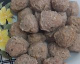 Foto langkah ke 3 dari resep Bakso Sapi Giling.