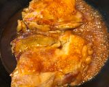 A picture of step 4 of Ginger soy sauce chicken with honey.