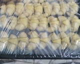 Foto del paso 3 de la receta: Medialunas de manteca 🥐