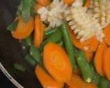Foto langkah ke 5 dari resep Oseng Sayur Cumi.