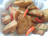 Ungkep ayam tempe tahu