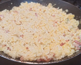 Foto del paso 4 de la receta: Piñones a la carbonara