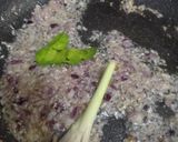 Gambar langkah 2 resipi Sotong Masak Halia Ala Thai.