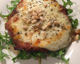 Portobello gomba paradicsomos pesto-val recept fázis 4 fotója