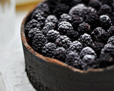 Foto del paso 5 de la receta: Tarta de chocolate con moras negras