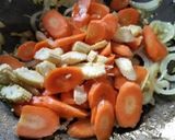 Foto langkah ke 1 dari resep *Capcay Goreng*.
