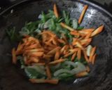 Foto langkah ke 3 dari resep Orak-arik Buncis wortel.