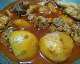 চিকেন আলুর গ্রেভি(chicken alur gravy recipe in bengali) রেসিপি ধাপ - 7 ছবি