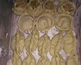 Foto langkah ke 6 dari resep Kulit pangsit, kulit dimsum.