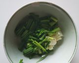 Hình bước làm 1 của món Phở gà
