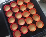 A picture of step 5 of Cupcakes.