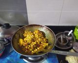 A picture of step 3 of Dal gosht.