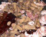 Gombás-fetás- baconos tészta recept fázis 2 fotója