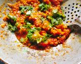 A picture of step 3 of Egg Bhurji 😋😋😋.