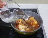 Hình bước làm 4 của món Canh thịt bò khoai tây 소고기 감자 국
