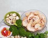 Foto langkah ke 4 dari resep Tomyam Goong.