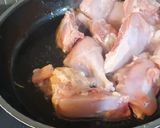 A picture of step 4 of Chicken Quorma.