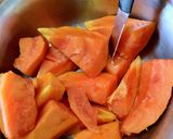 A picture of step 1 of Papaya Smoothie.
