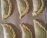 Foto langkah ke 8 dari resep Pastel kari.