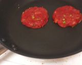 A picture of step 4 of Classic homemade beetroot burger recipe.