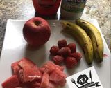 A picture of step 1 of Fruity milkshake.