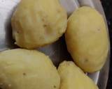 Aalo ke parathe recipe step 2 photo