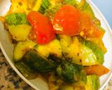 Foto del paso 3 de la receta: REVUELTO DE ZUCHINIS Y TOMATE 🍅😋🤗😉