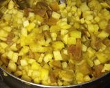 A picture of step 3 of Fruit custard.