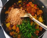 A picture of step 5 of Bhogi Chi Bhaji.