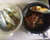 Foto langkah ke 2 dari resep Ikan Gembung Bakar.