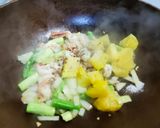鳳梨蝦仁炒蘆筍的食譜步驟4照片
