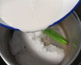 Foto langkah ke 2 dari resep Bubur Sumsum Lembut (Takaran Sendok).